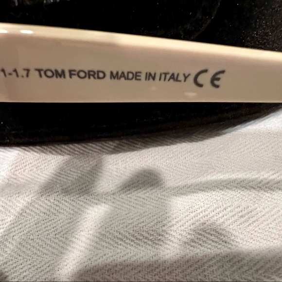 Tom Ford Nika Sunglasses - Picture 7 of 9